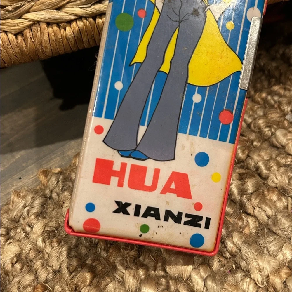 Rare Japanese 1970s Vintage Anime Girl Pencil Case “Hua Xianzi”